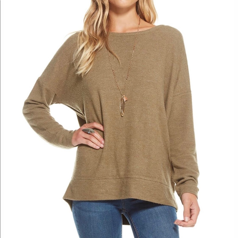 Chaser Lace Up Back Pullover Size M